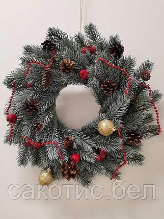 Рождественский еловый венок с шишками и ягодами, Литой 40 см, фото 2