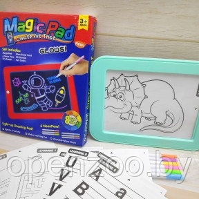 Планшет для рисования светом c разноцветной подсветкой Magic Pad с 6 разноцветными маркерами, 8 режимов - фото 1 - id-p193428488