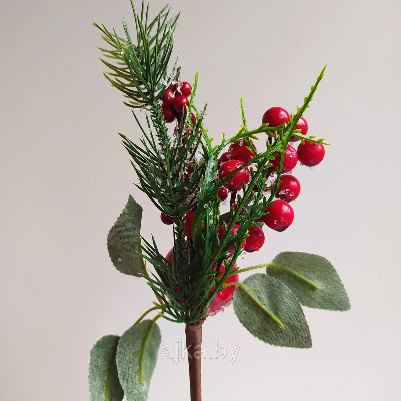 Ветка декоративная Зимняя с красными ягодами - фото 9 - id-p193487083