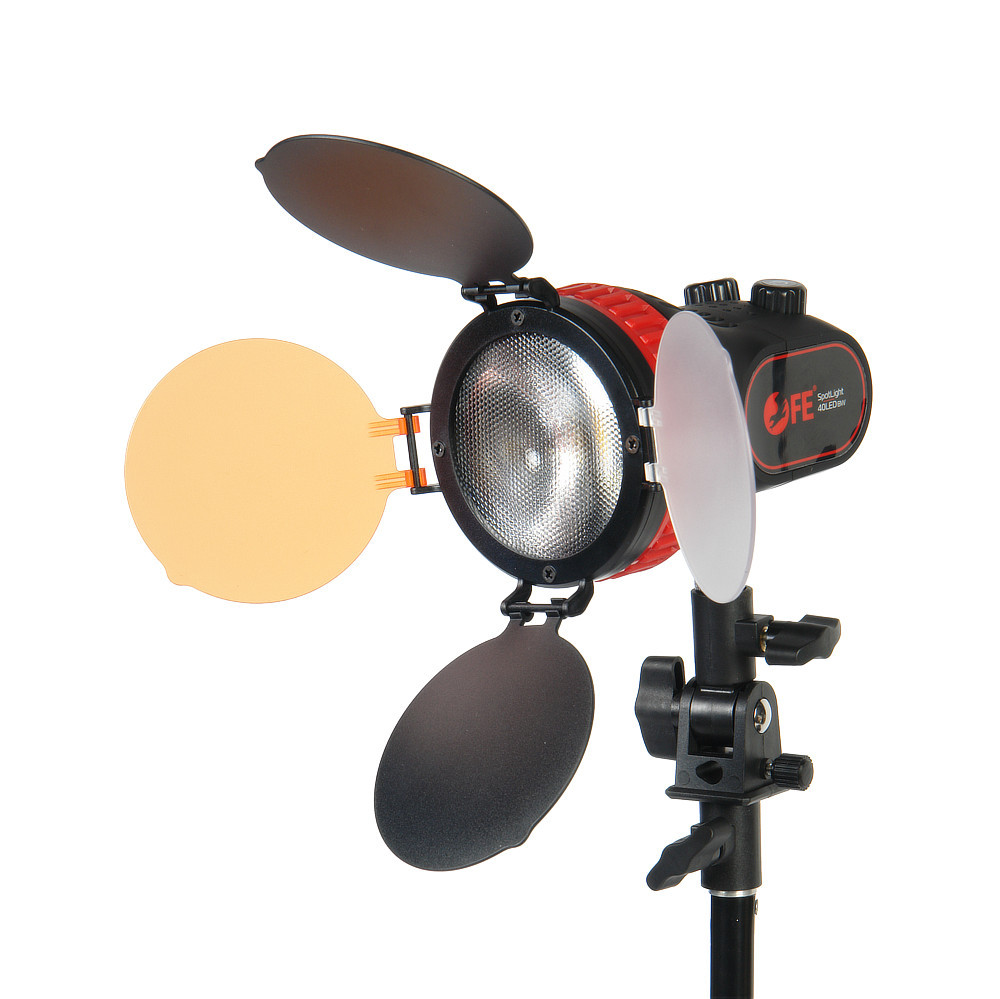 Осветитель Falcon Eyes SpotLight 40LED BW светодиодный - фото 1 - id-p193705953