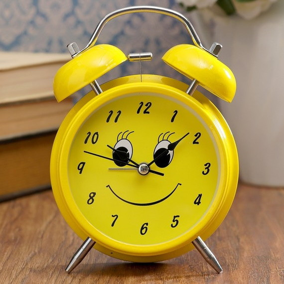 Часы будильник Желтый Смайлик, D-6 см - фото 3 - id-p193918161