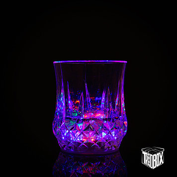 Светящийся стакан с цветной Led подсветкой дна