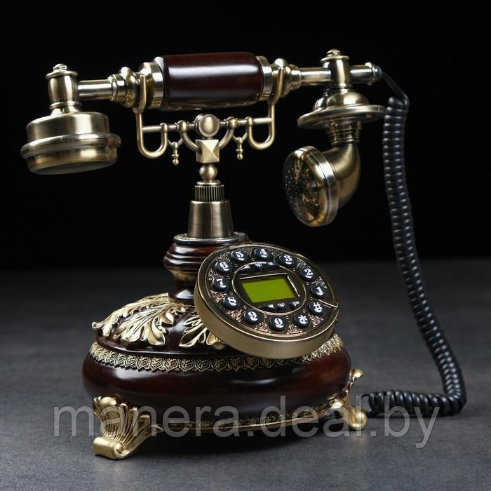 Ретро-телефон Круг, выложенный лаврами, полистоун, 23х26 см