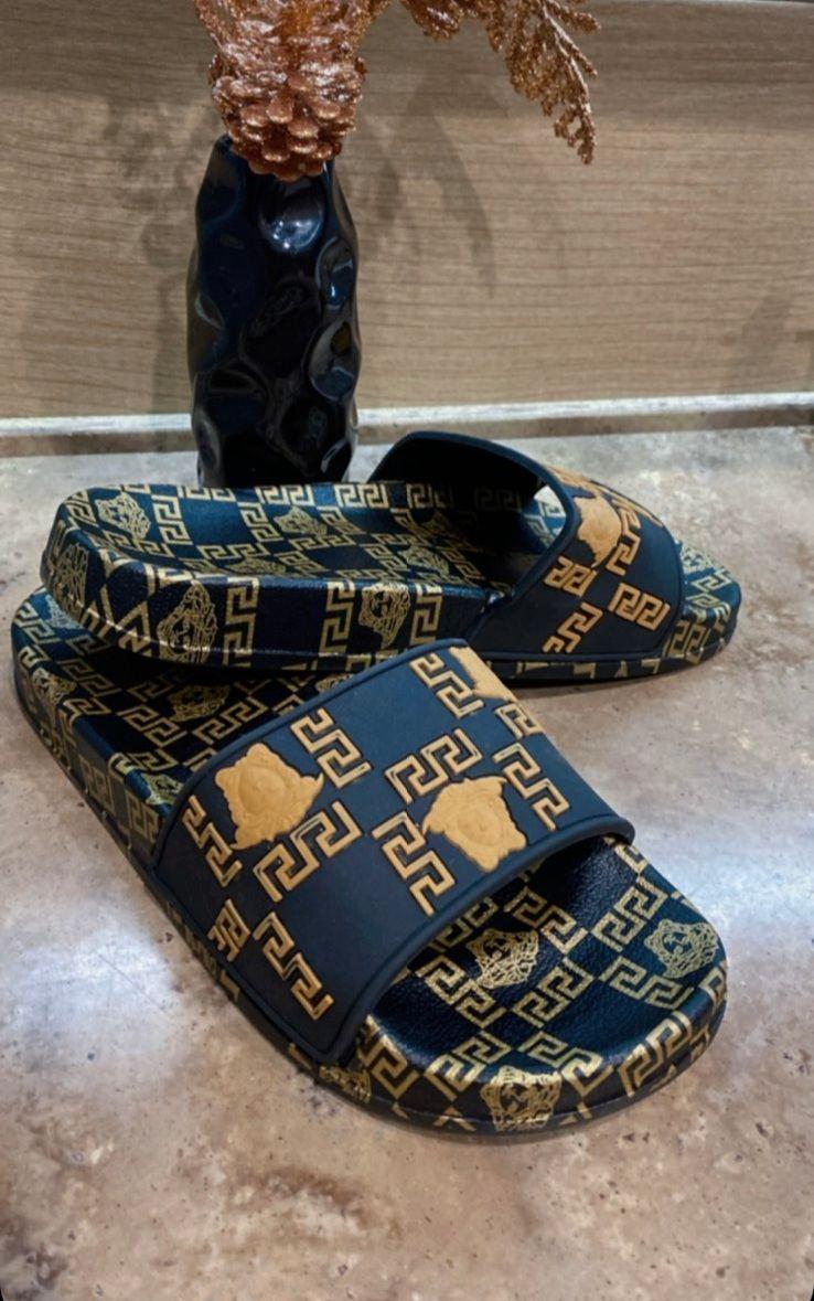 Шлепанцы женские Versace