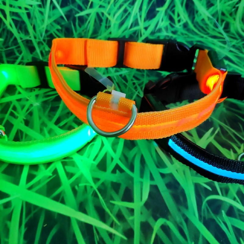 Светящийся ошейник для собак (3 режима) Glowing Dog Collar Черный М (MAX 45 sm) - фото 8 - id-p191703936