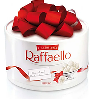 Конфеты Raffaello 100г.