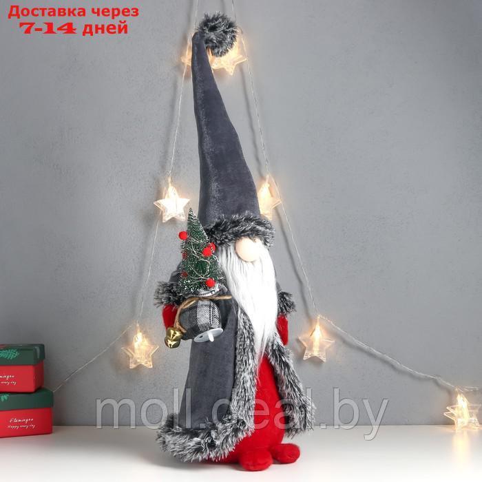 Кукла интерьерная "Дед Мороз с ёлкой в мешке, серая бархатная шуба" 51х18х18 см - фото 2 - id-p193971493