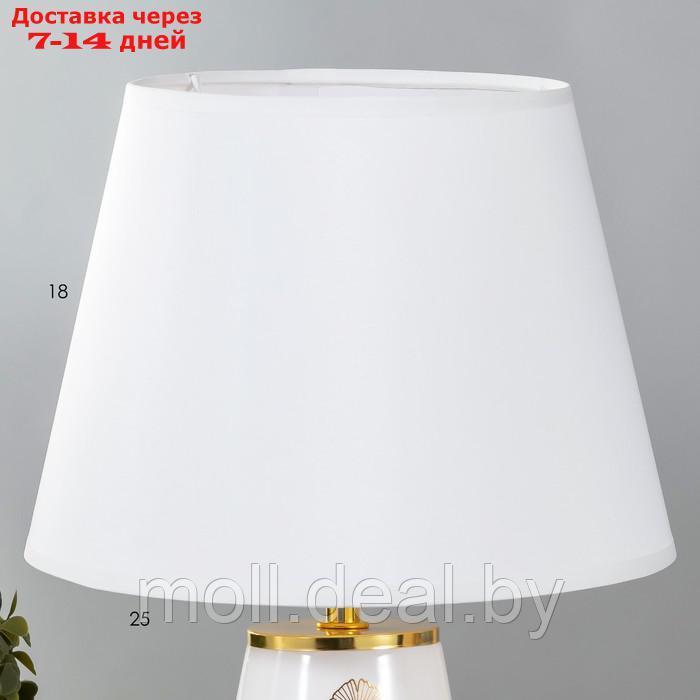 Настольная лампа Алира E14 40Вт бело-золотой 24х24х36 см - фото 4 - id-p194197134