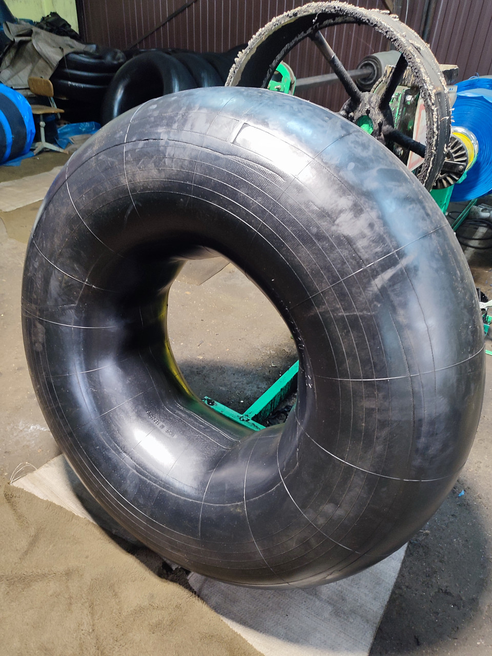 Шина-оболочка (шинооболочка) 1300х530-533 РКО