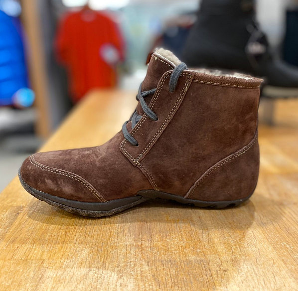 Merrell chukka shop women's