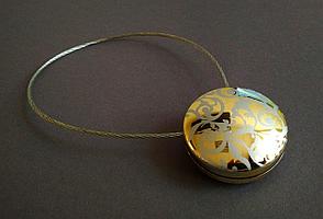 Магнитная клипса для штор и гардин 2У3