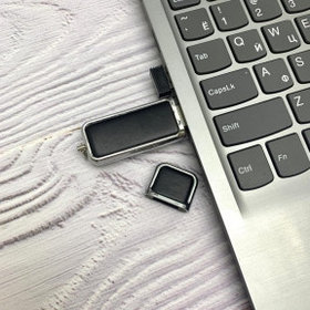 USBнакопитель (флешка) Business кожа/металл, 16 Гб