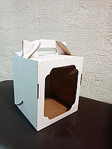 Коробка 160х160х200 мм белая с окном и ручкой
