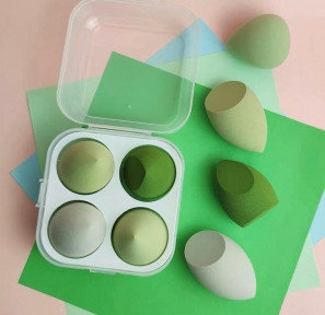 Набор спонжей для макияжа (4 штуки в пластиковом боксе) Зеленые оттенки