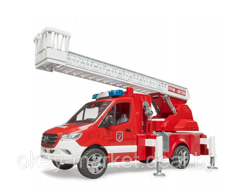 Пожарная машина с выдвижной лестницей и помпой Bruder 02673 свет, звук - фото 6 - id-p194558033