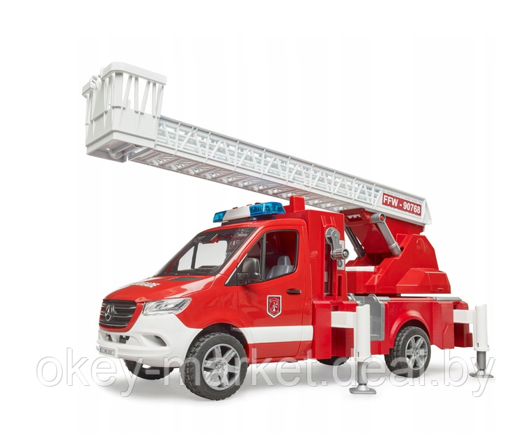 Пожарная машина с выдвижной лестницей и помпой Bruder 02673 свет, звук - фото 9 - id-p194558033