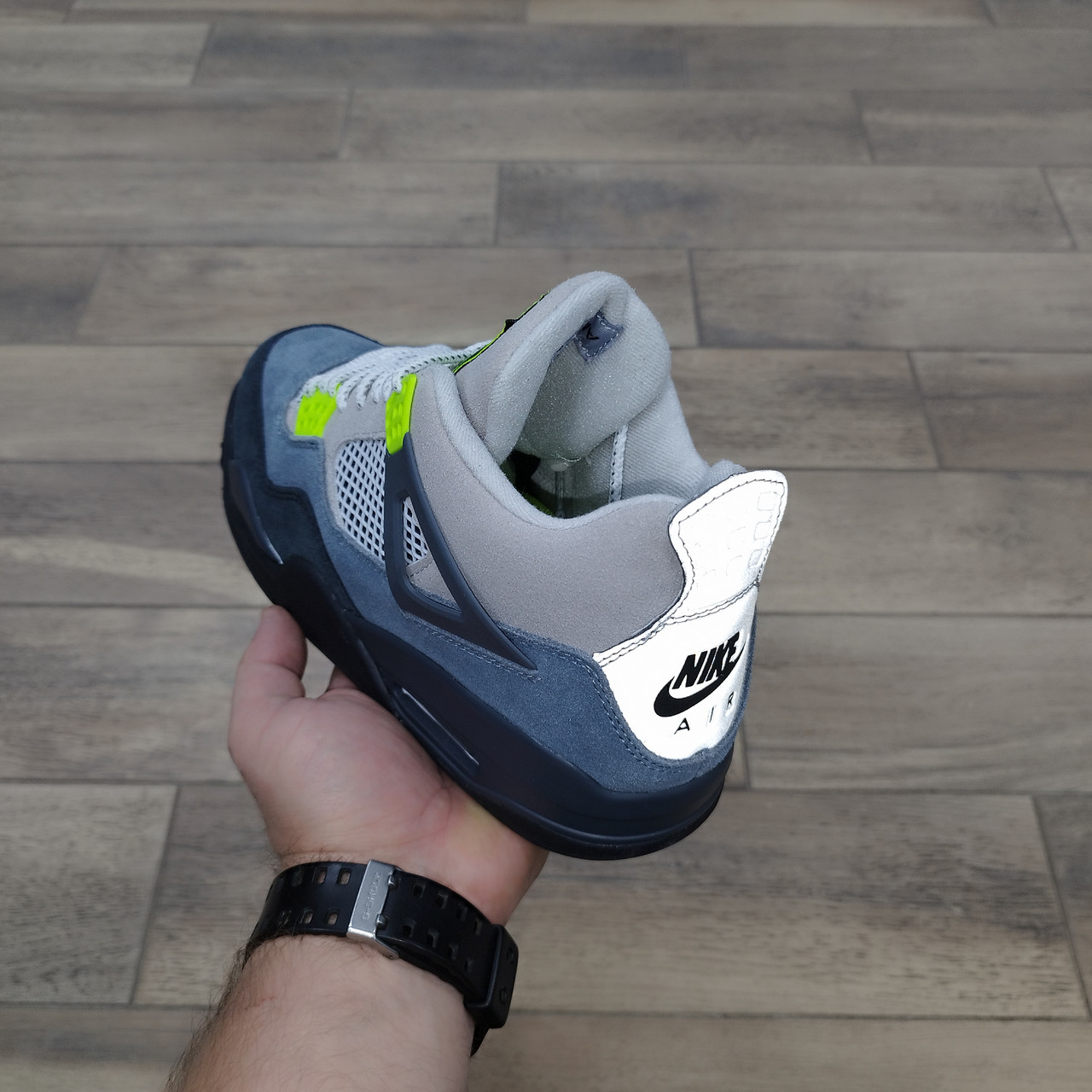 Nike air jordan top 4 retro se neon