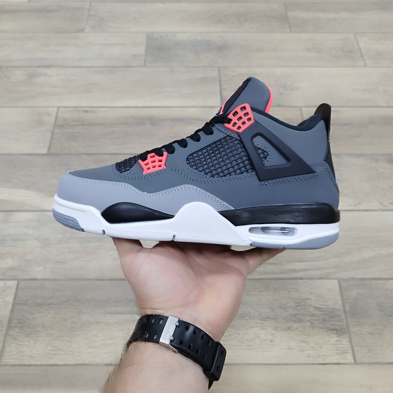 Кроссовки Air Jordan 4 Retro GS Grey Infrared