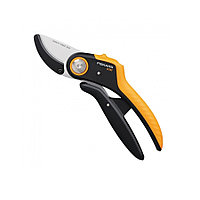 Секатор Fiskars Plus PowerLever P741 1057171