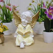 Статуэтка ангел средний с книгой белый/золото арт. ДС-024АК