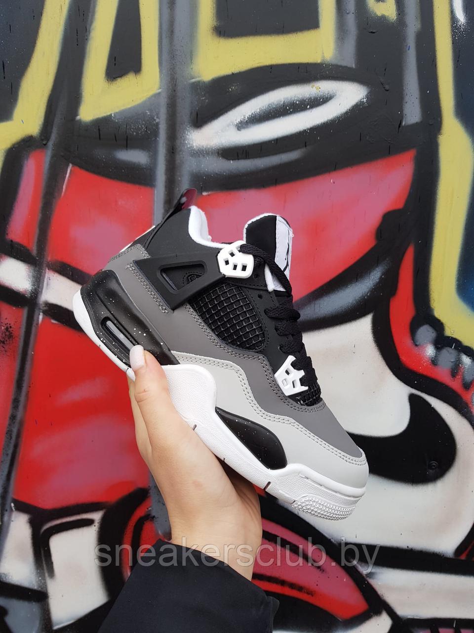 Кроссовки черные женские Nike Jordan 4 / зимние / повседневные / подростковые