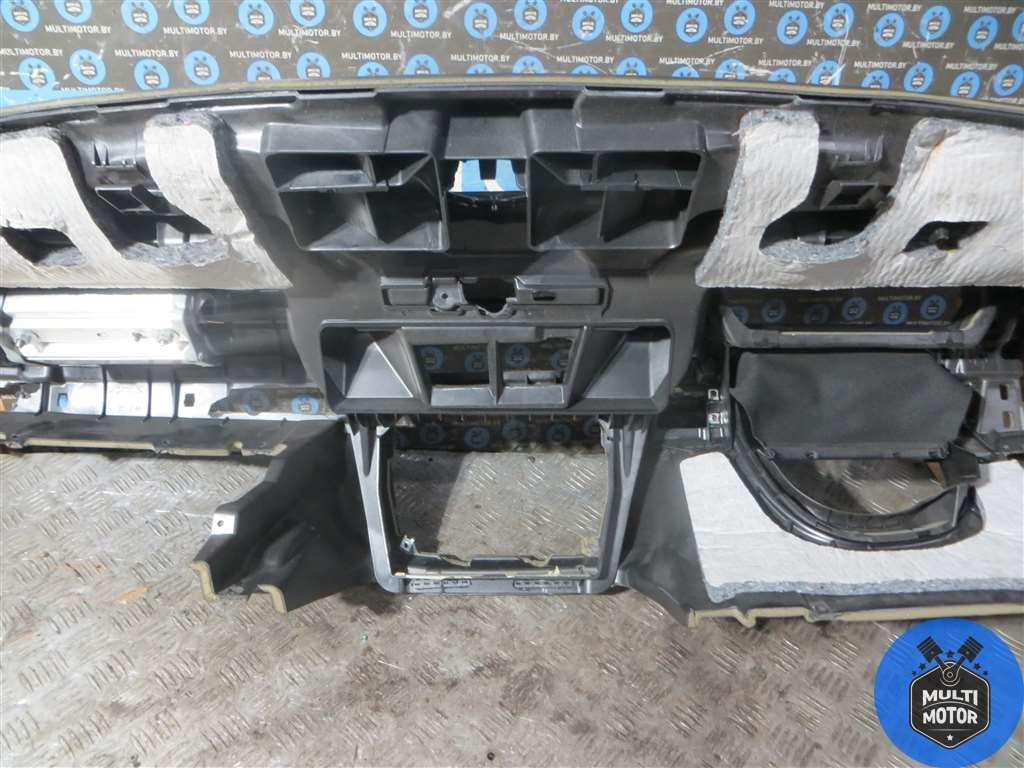 Панель передняя салона (торпедо) BMW 3 (E90 ) (2005-2013) 3.0 TD N57 D30 A - 245 Лс 2011 г. - фото 5 - id-p195032000