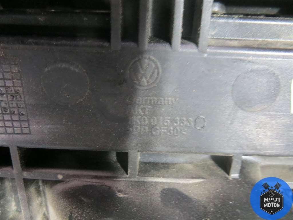 Полка аккумулятора Volkswagen PASSAT (B6) (2005-2010) 2.0 TD BMP 2007 г. - фото 4 - id-p195032325