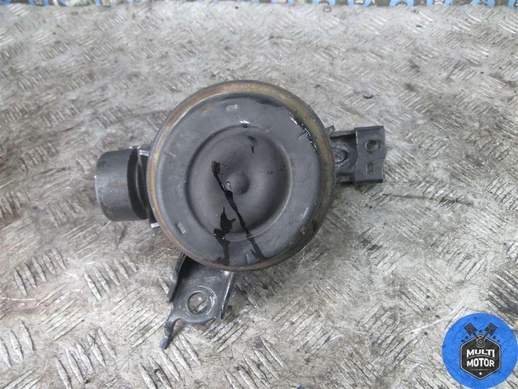 Подушка крепления двигателя TOYOTA YARIS II (2005-2011) 1.4 D-4D 1ND-TV - 90 Лс 2008 г. - фото 2 - id-p195031765