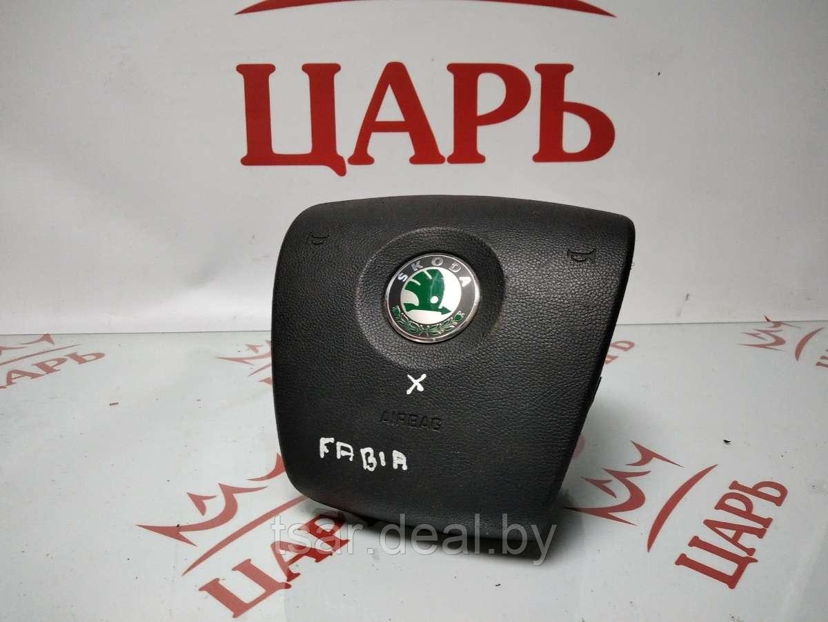 Подушка безопасности водителя Skoda Fabia 1 (6Y0880201G) - фото 1 - id-p195448108