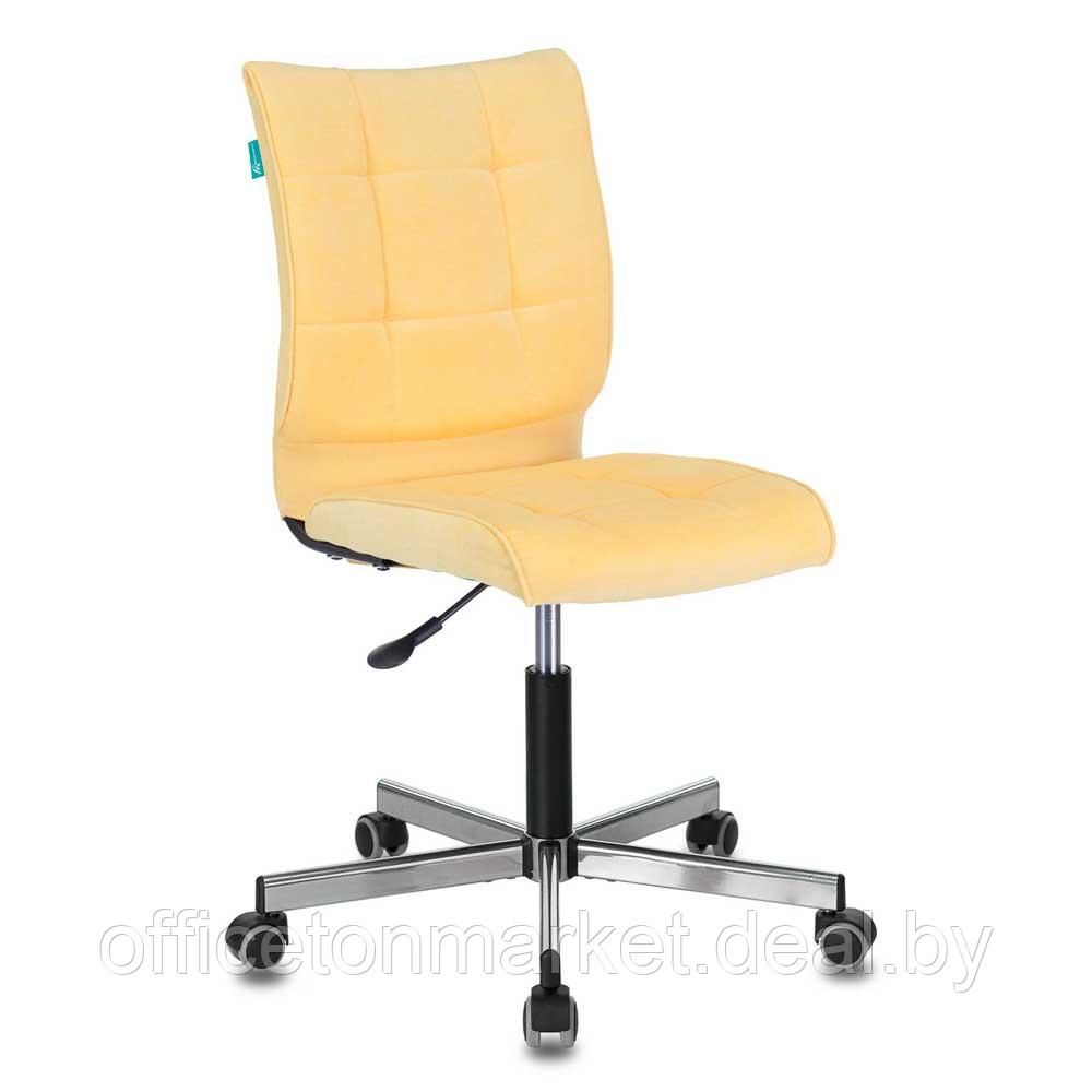 Кресло для персонала Бюрократ "СH-330M/VELV74", ткань, металл, желтый - фото 1 - id-p195476963