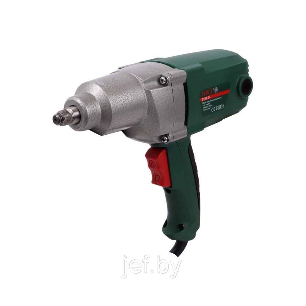 Ударный ключ DWT SS09-24