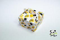 Упаковка с ручками для "Бенто-торта" 120х120х85 желто-черная