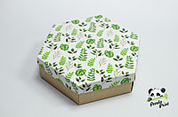 Коробка 200х200х60 шестигранная Зеленые листья (крафт дно)