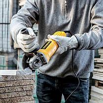 Угловая шлифмашина DeWalt DWE4117-QS (950 Вт) Индия, фото 3