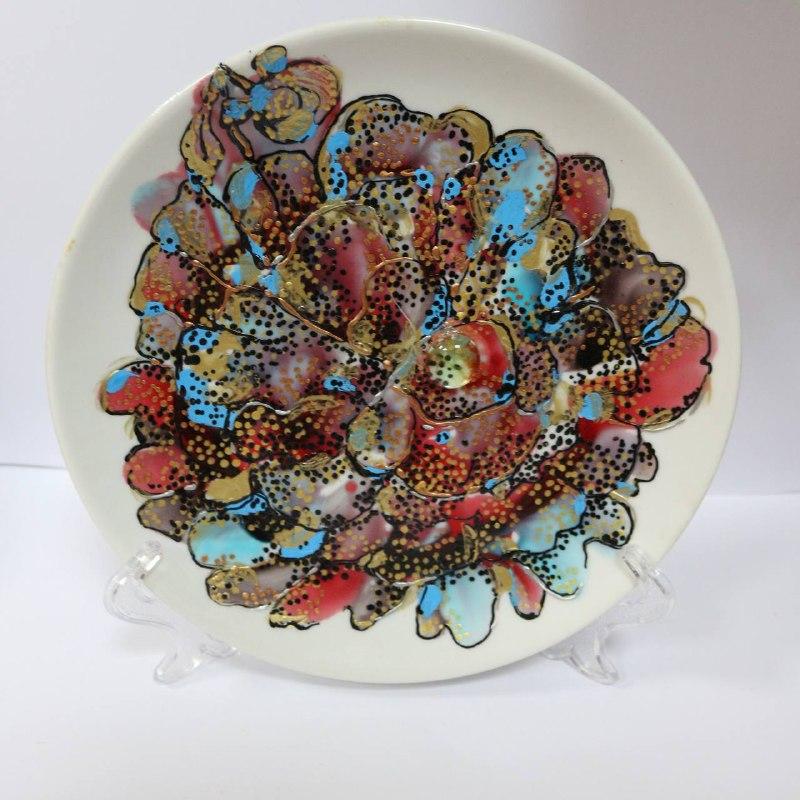 Тарелка керамическая декоративная - фото 1 - id-p196185616