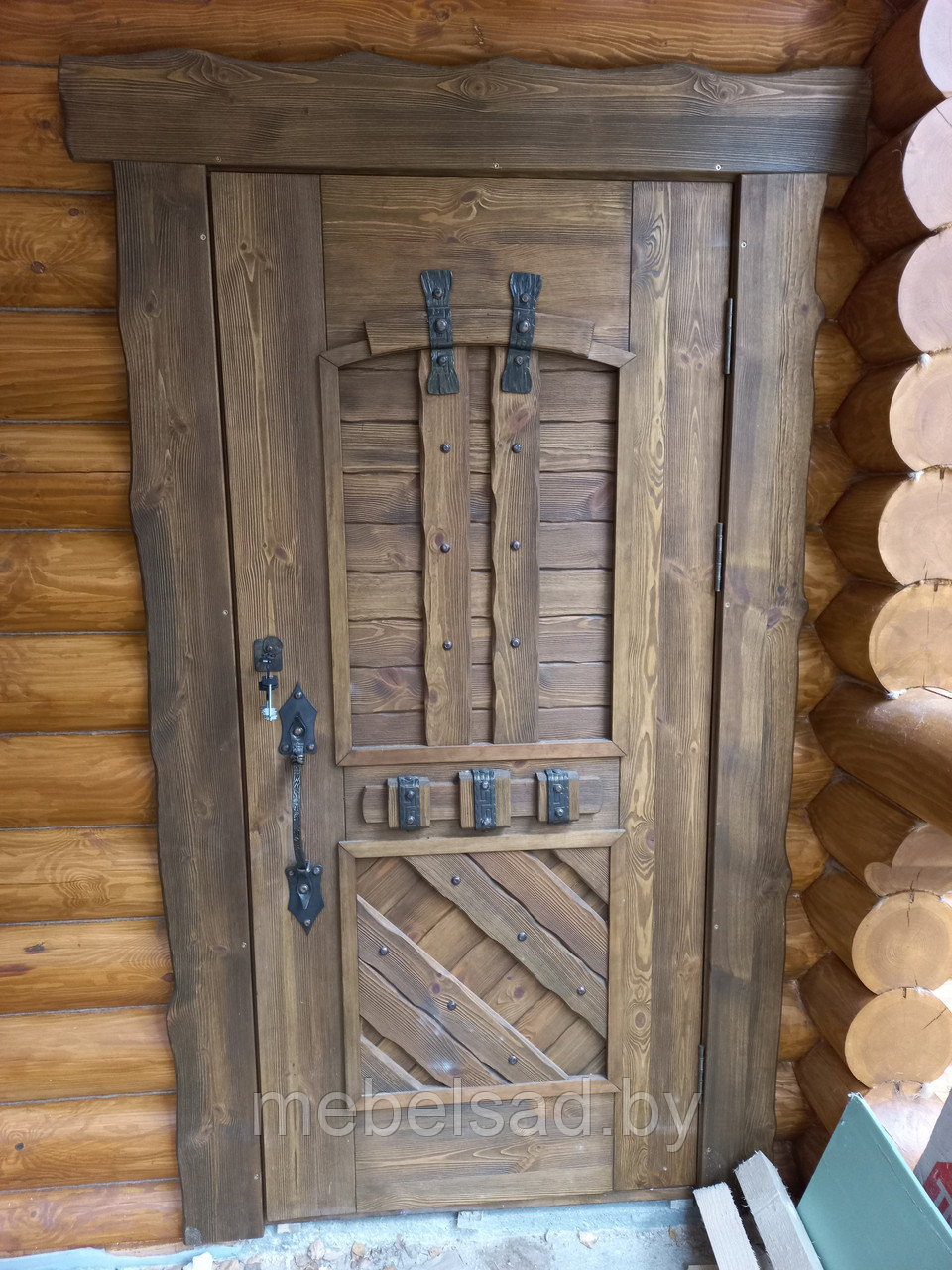 Дверь состаренная из массива сосны "Рустикальная №37" - фото 1 - id-p196347136
