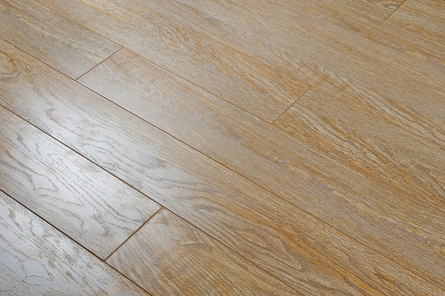 Ламинат Ecoflooring Дуб песчанный 530 коллекция Brush Wood 33класс