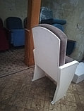 Кресло м2 с отделкой по индивидуальному заказу со столиком в спинке, фото 5