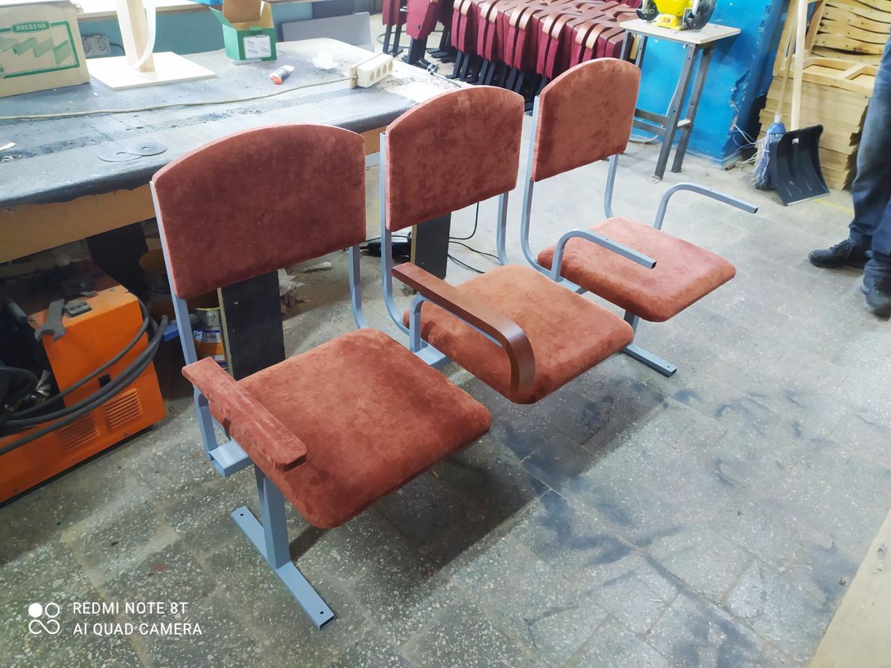 Секция сидений с подлокотниками для ожидания - фото 3 - id-p196493415
