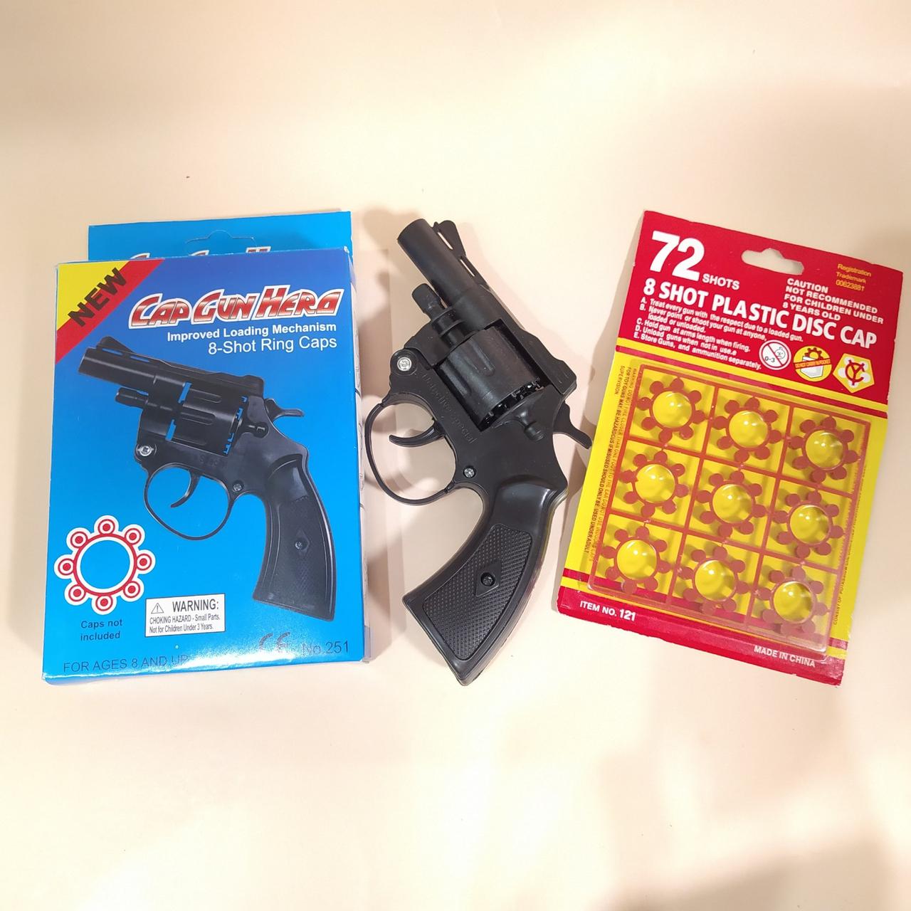 Пистолет револьвер в коробке + пистоны на 216 выстрелов в подарок (5 упаковок)