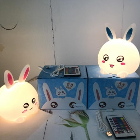 Cветильник  ночник из мягкого силикона Белый Кролик LED мультиколор (Пульт управления) Розовый