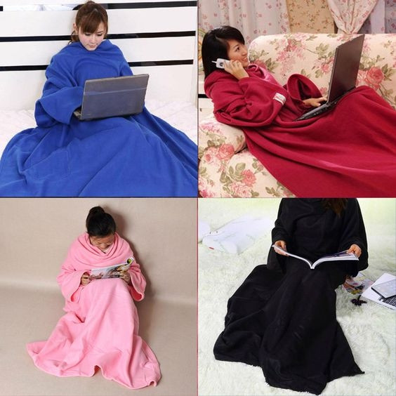 Теплый и уютный плед с рукавами SNUGGIE Купи сейчас Синий - фото 4 - id-p181593028