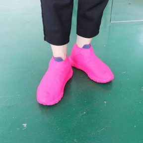 Бахилы (чехлы на обувь) от дождя и песка многоразовые силиконовые Waterproof Silicone Shoe. Суперпрочные - фото 1 - id-p181591845