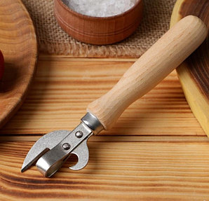 Нож консервный с деревянной ручкой, 4937181