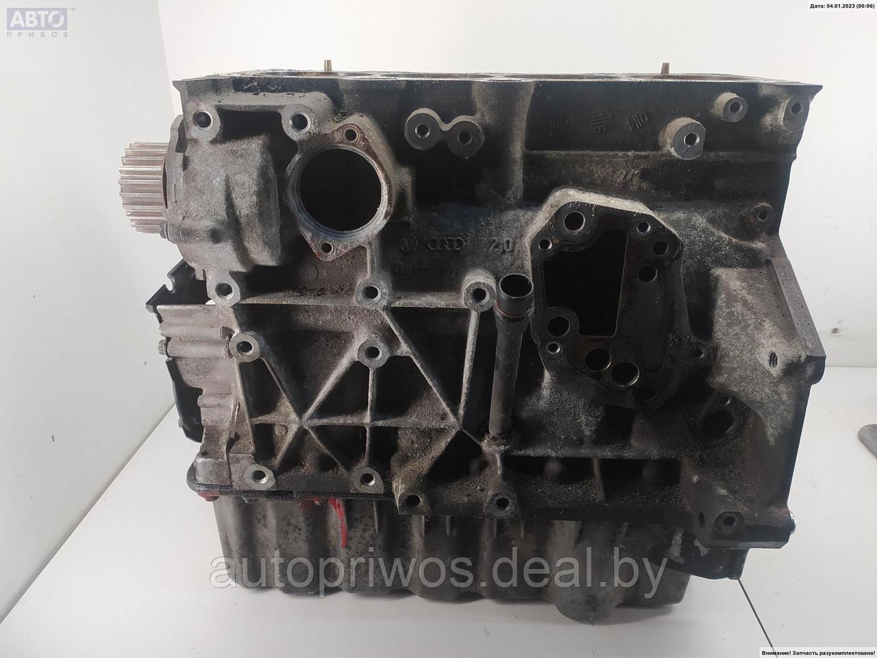 Блок цилиндров двигателя (картер) Volkswagen Golf-5 - фото 1 - id-p186048095