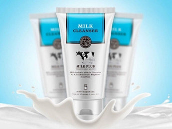Пенка для умывания Whitening Q10 Facial Foam Milk Plus с молочным протеином и коэнзимом Q10, 100 мл. (бережное