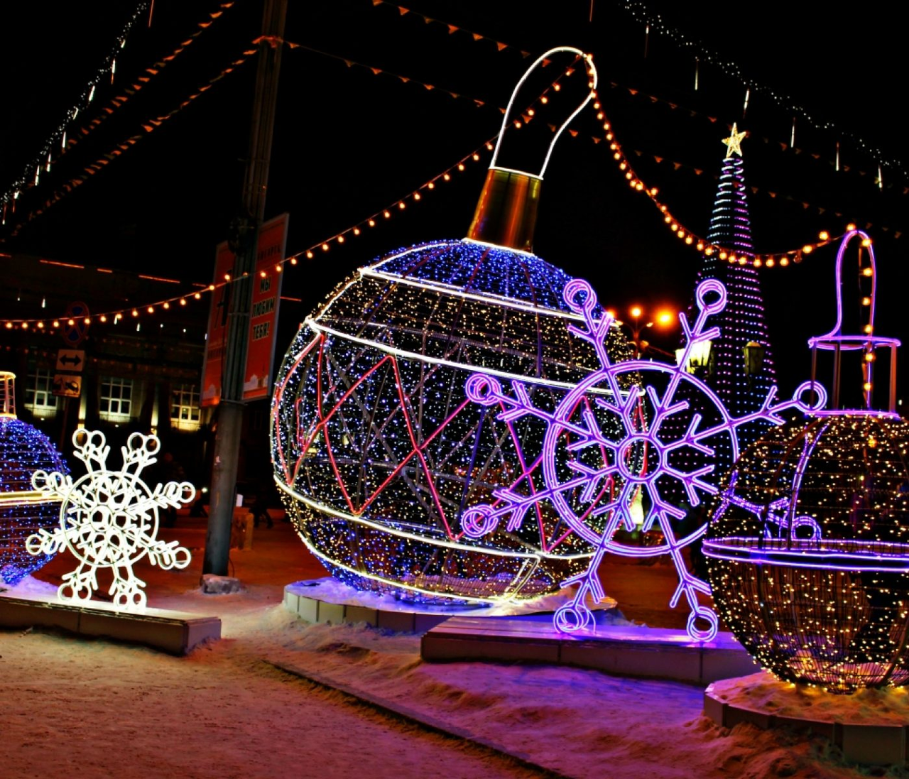 Светодиодная фигура "Новогодние шары" - фото 1 - id-p196889137