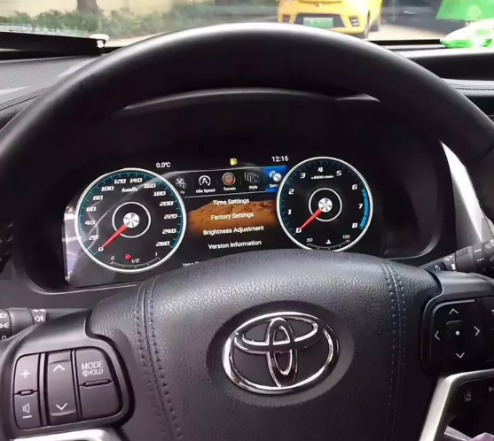 Цифровая панель LCD Android Toyota Highlander 2015-217 (12.3" экран) - фото 2 - id-p196940928