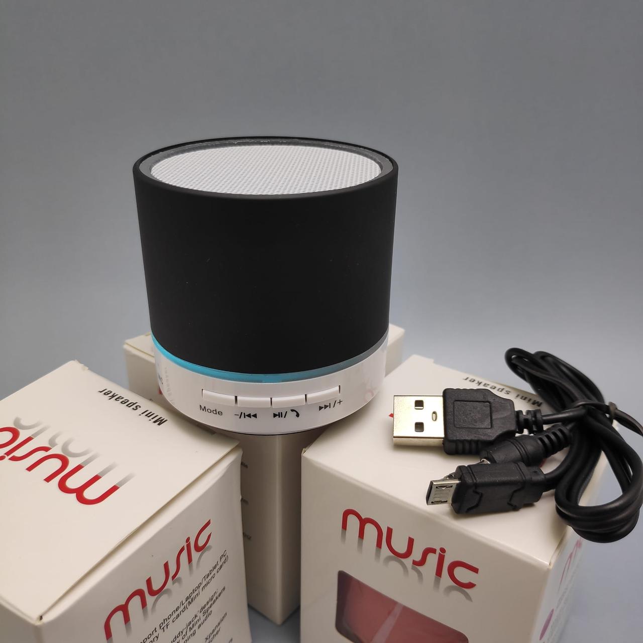 Портативная беспроводная Bluetooth колонка с подсветкой Mini speaker (TF-card, FM-radio). Черная - фото 1 - id-p196948646