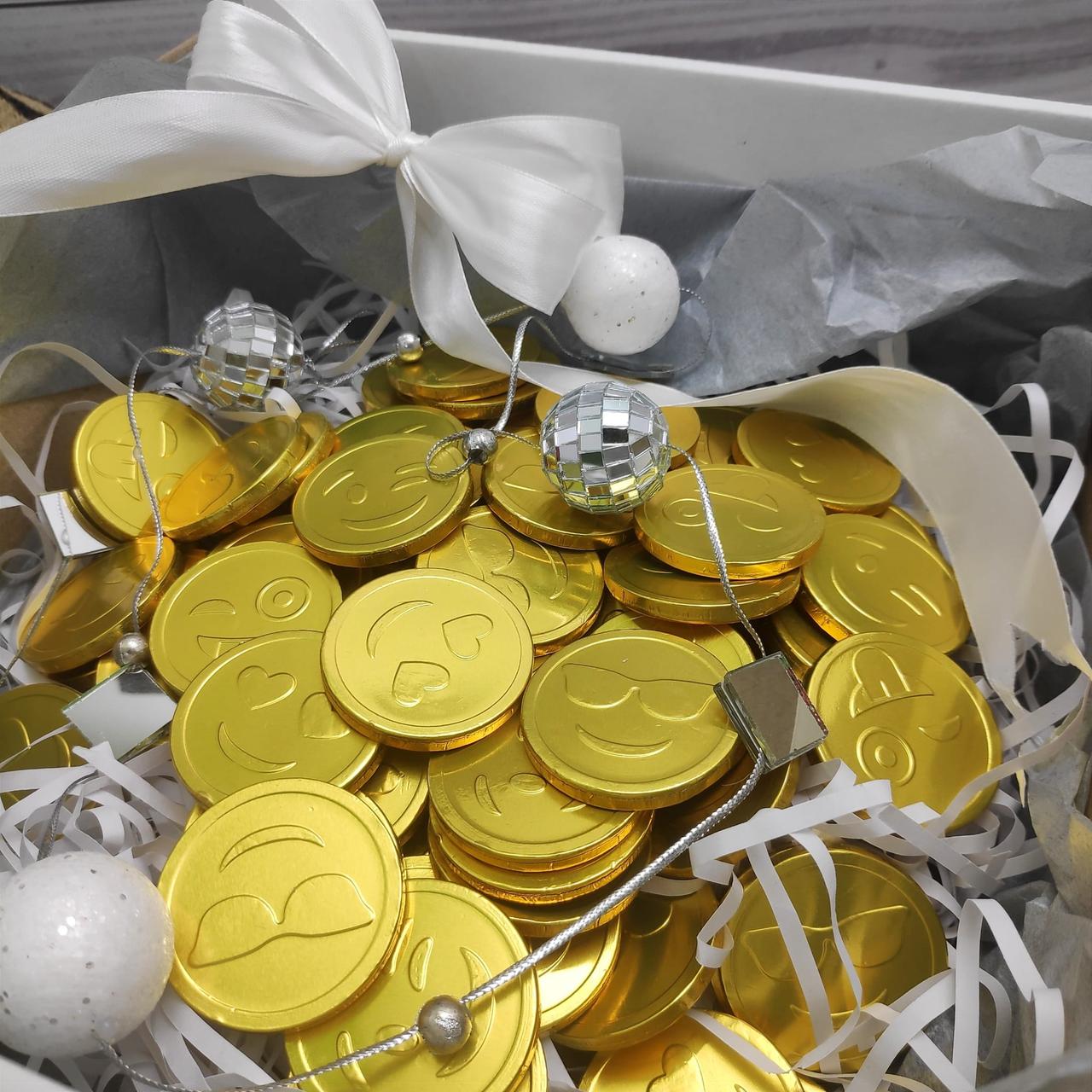 Золотые шоколадные монеты «Смайлик» MIX, набор 20 монеток - фото 8 - id-p196995612